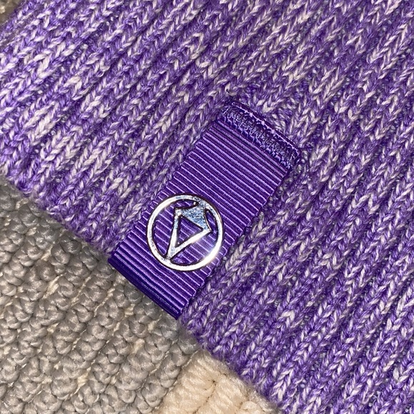 Ivivva Jacket - Picture 3 of 5